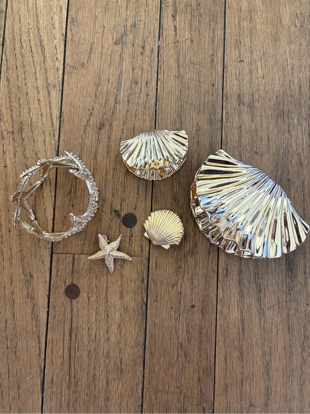 Gold Shell & Starfish Hair Clips and Bracelet Set